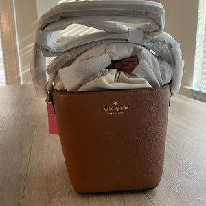 New with tags Kate Spade Brown Bucket Bag